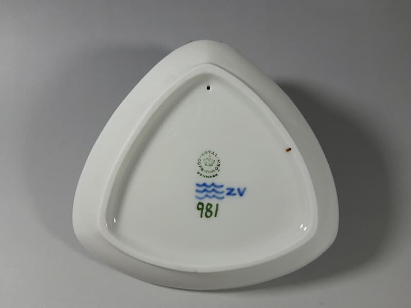 981-4.jpg